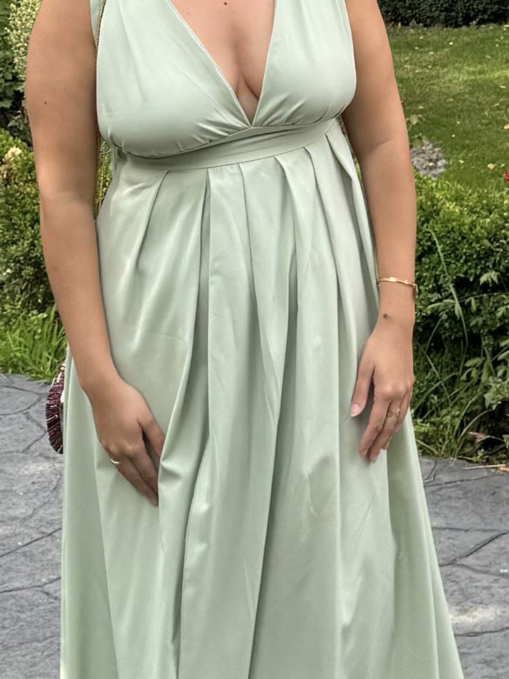 Elegant V-Neck Sage Green Pleated Maxi Dress